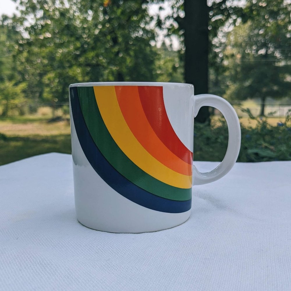 1984 VTG Rainbow Mug